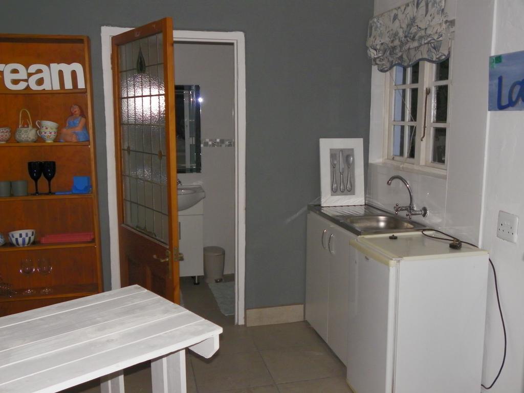 Blue'S Guest House - East London Bonza Bay Zewnętrze zdjęcie