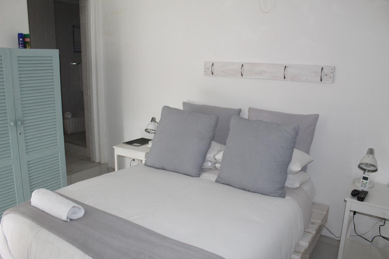 Blue'S Guest House - East London Bonza Bay Zewnętrze zdjęcie